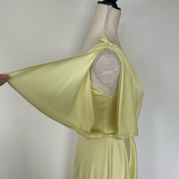 Vintage 70s Yellow Flutter Sleeve Dress - Picture 6 of 11